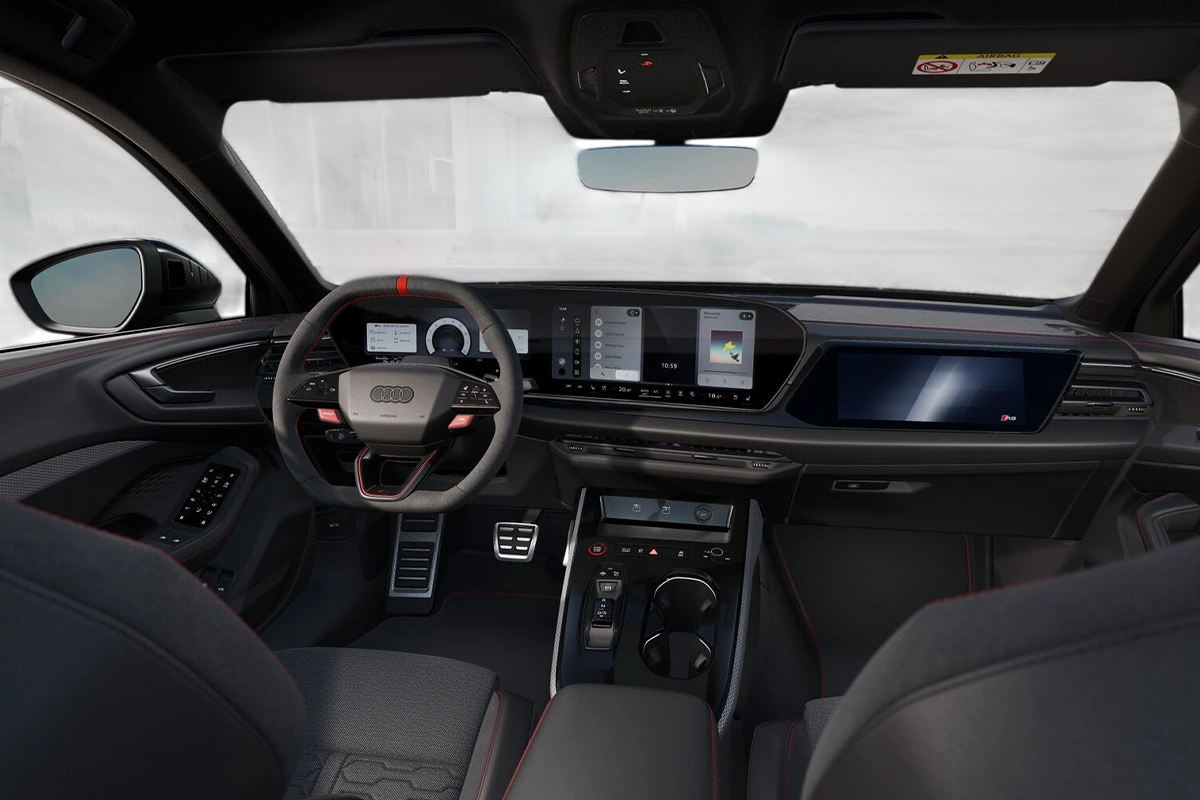 RS5 Limousine Cockpit