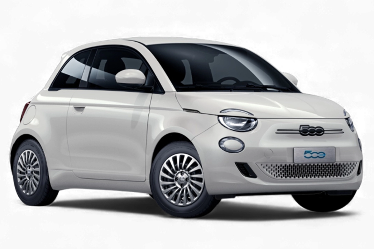 FIAT 500e von der Seite