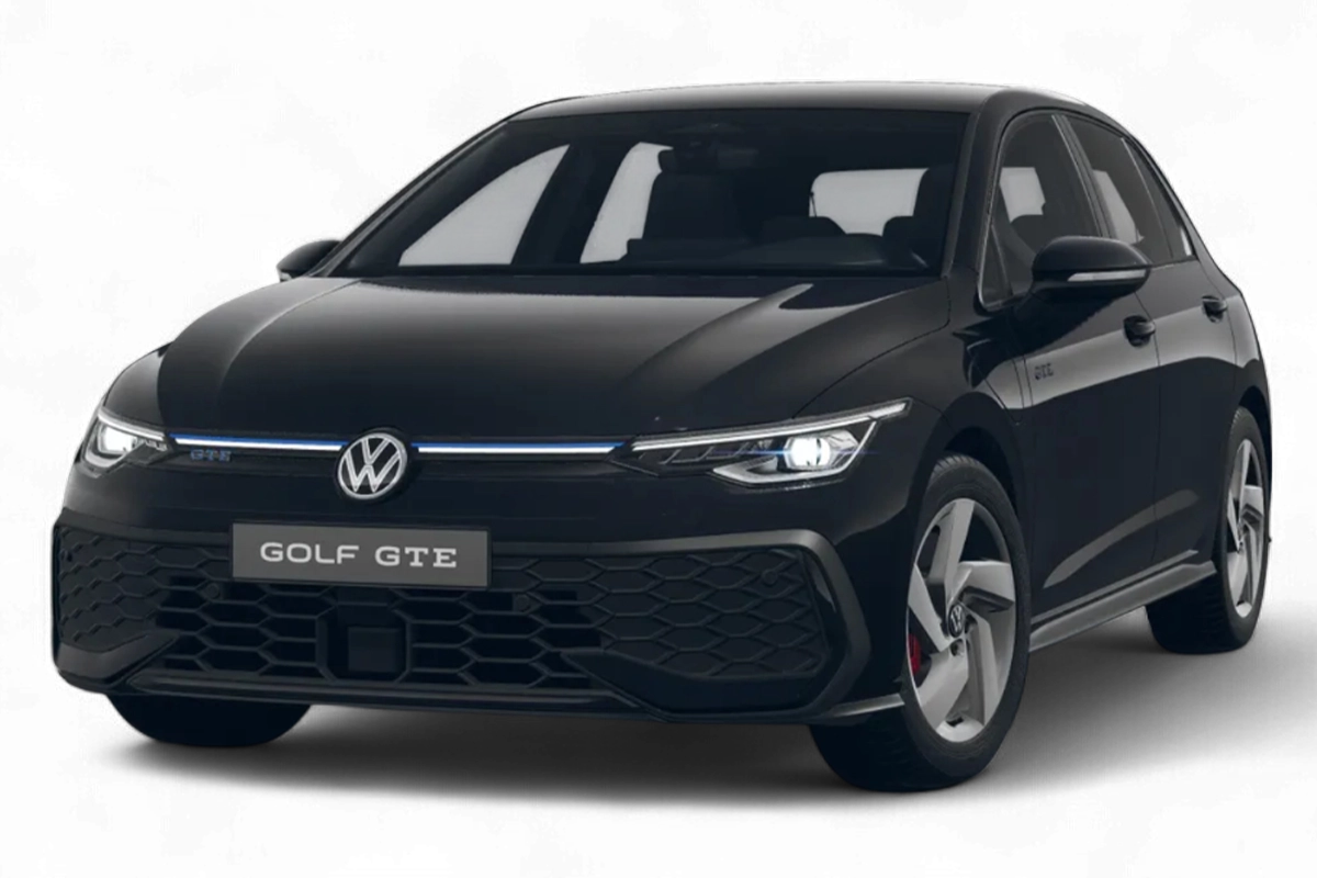 VW Golf GTE von der Seite